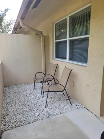 $1,500 | 2227 Monroe Street, Unit 2, Hollywood, FL 33020