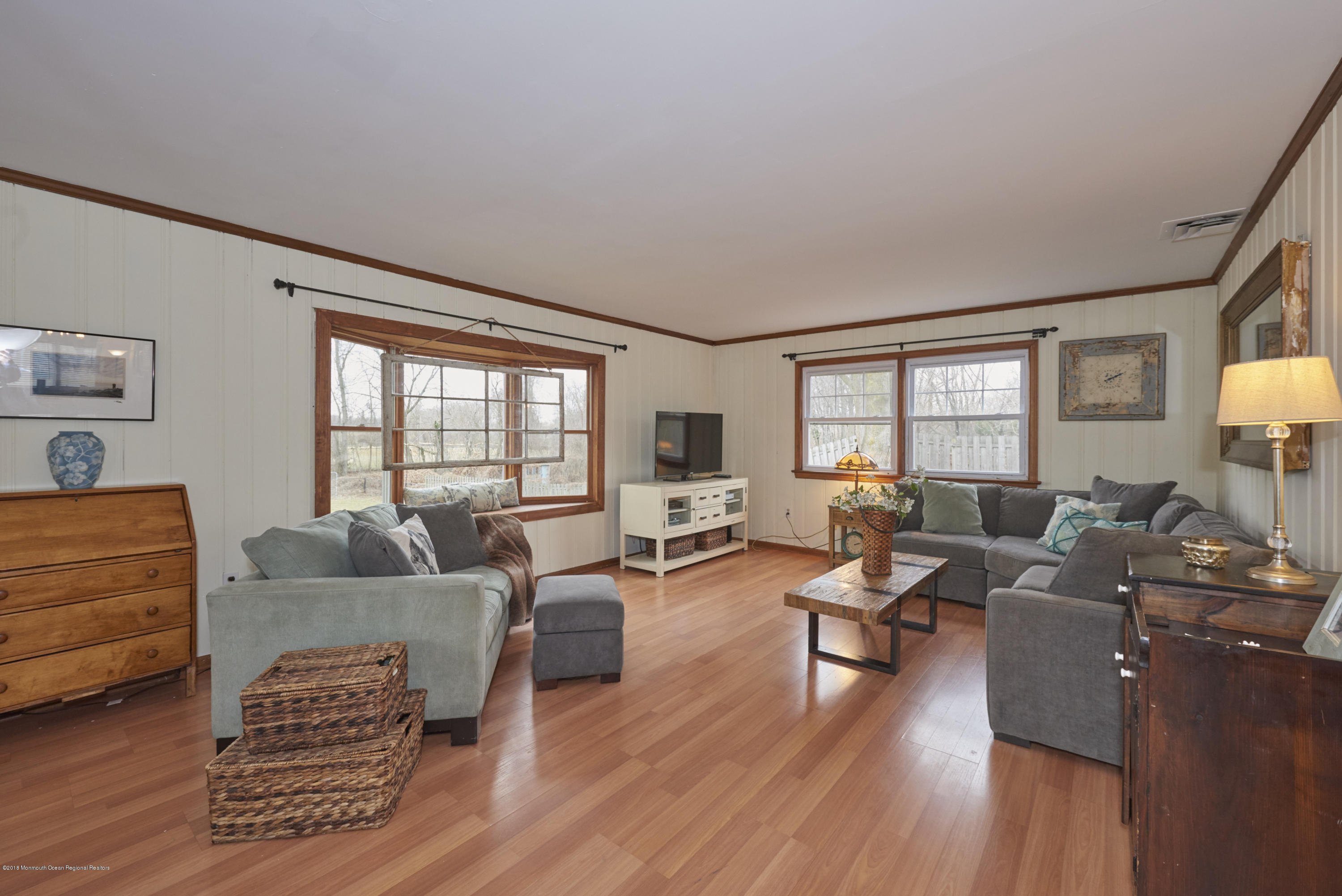 284 Garden Road Shrewsbury, NJ 07702 - Photo 6 of 22 Family Room