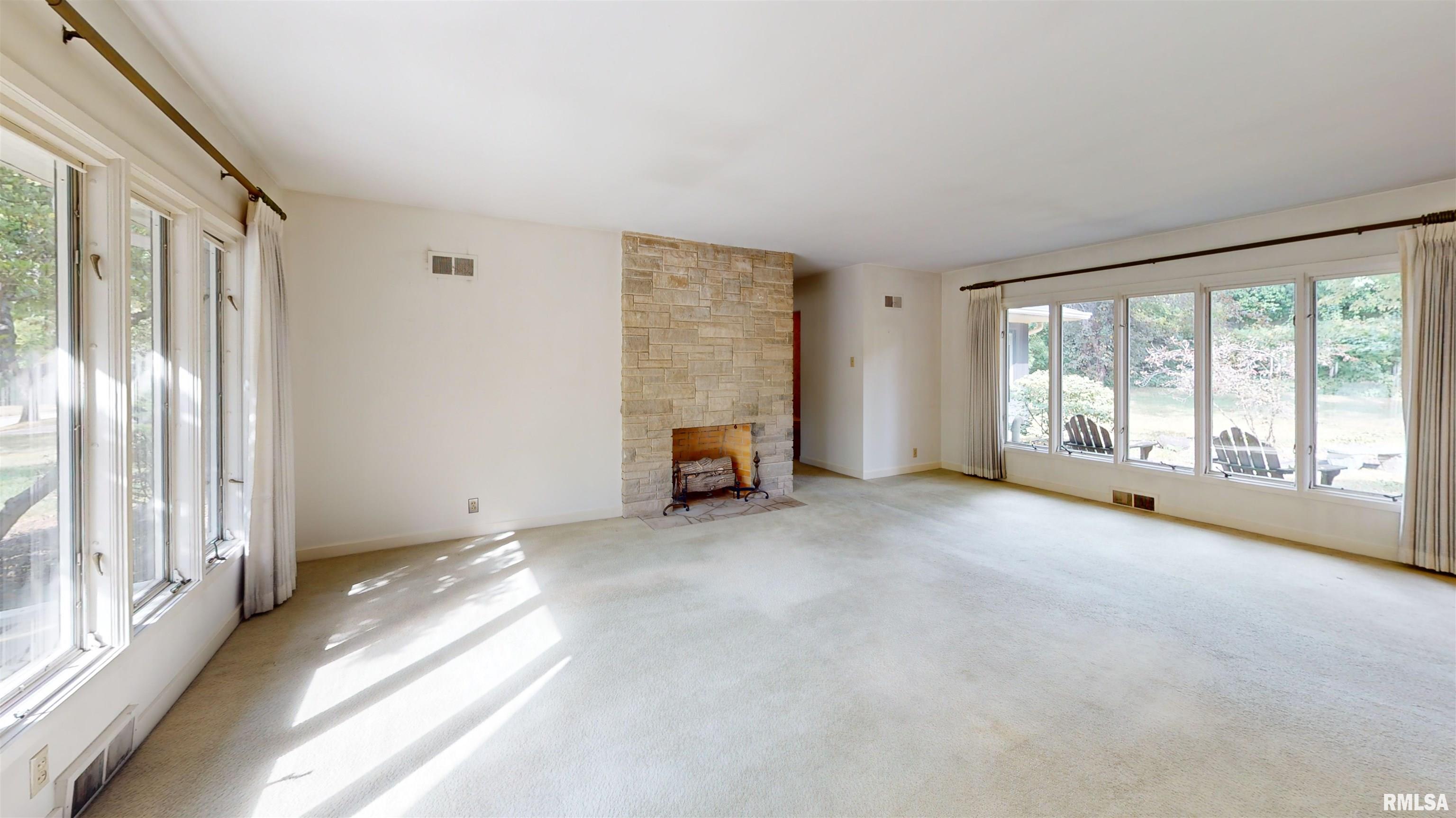175 Woodlawn Road Quincy, IL 62301 - Photo 5 of 31 Gallery Image 5