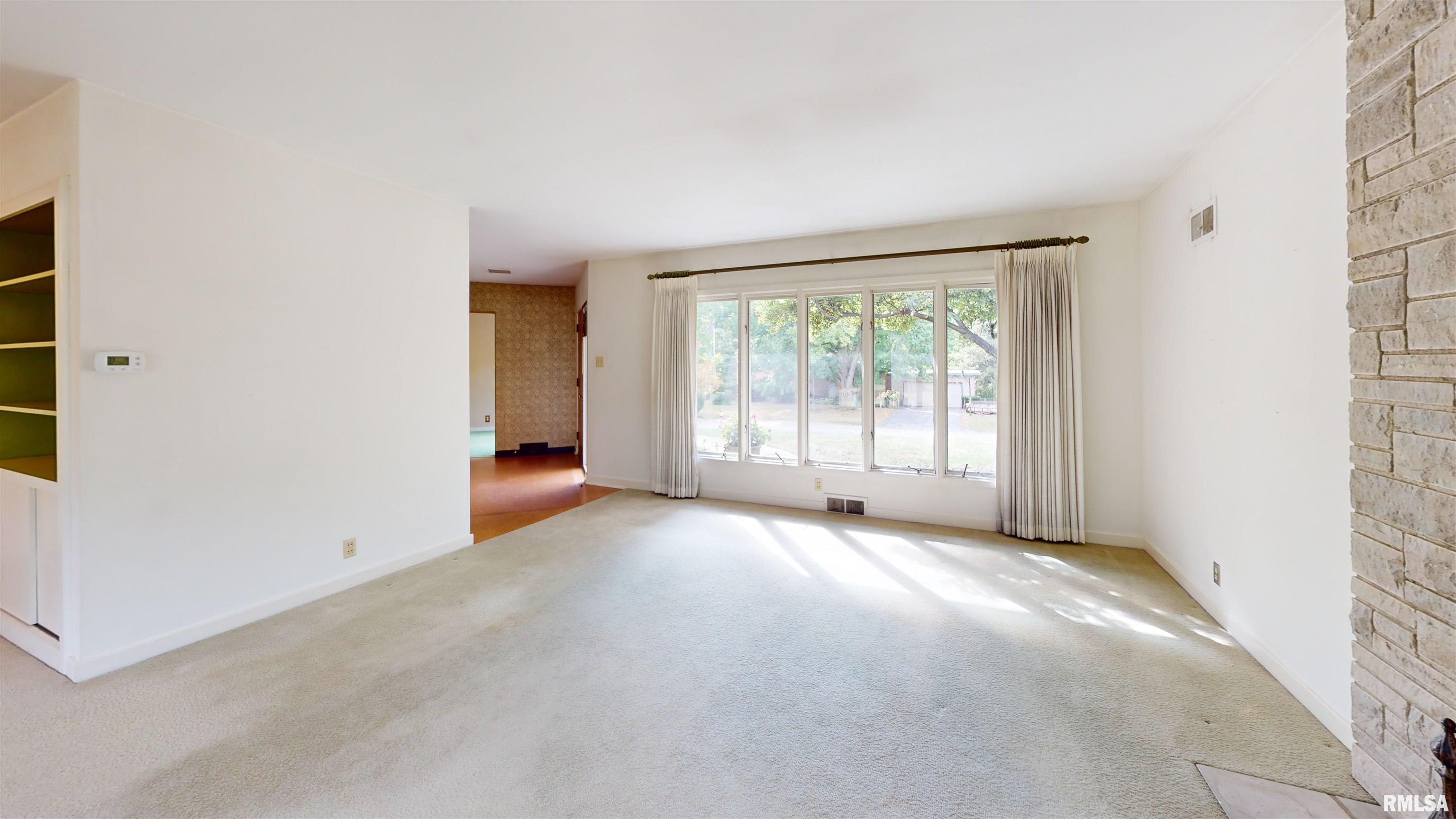 175 Woodlawn Road Quincy, IL 62301 - Photo 7 of 31 Gallery Image 7