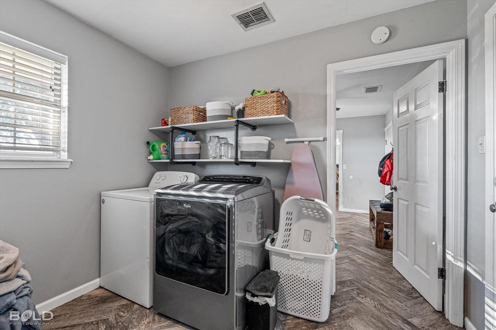3804 Farmridge Road Keithville, LA 71047 - Photo 36 of 36 a room with storage and utility