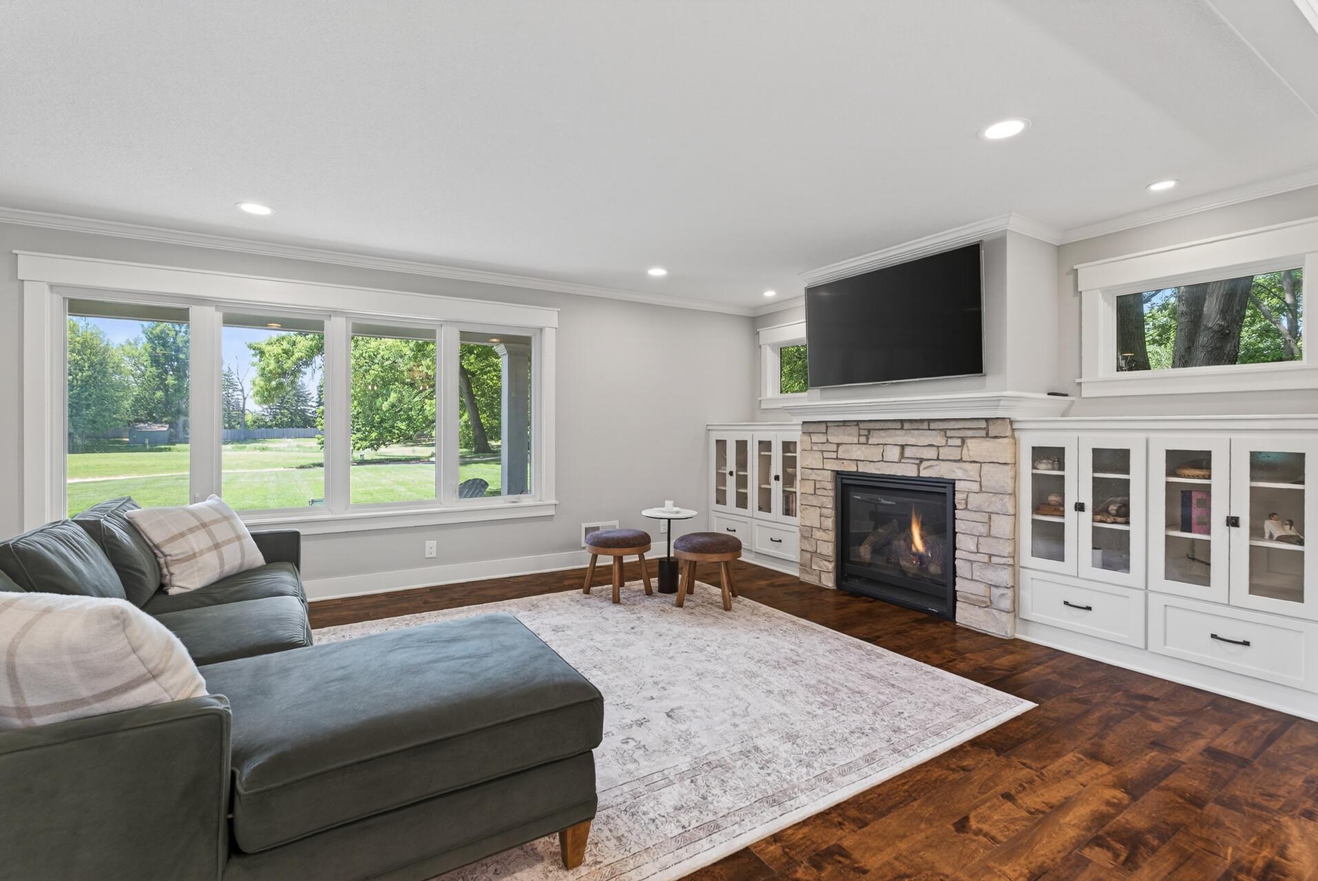 8955 Quinn Road Chanhassen, MN 55317 - Photo 5 of 39