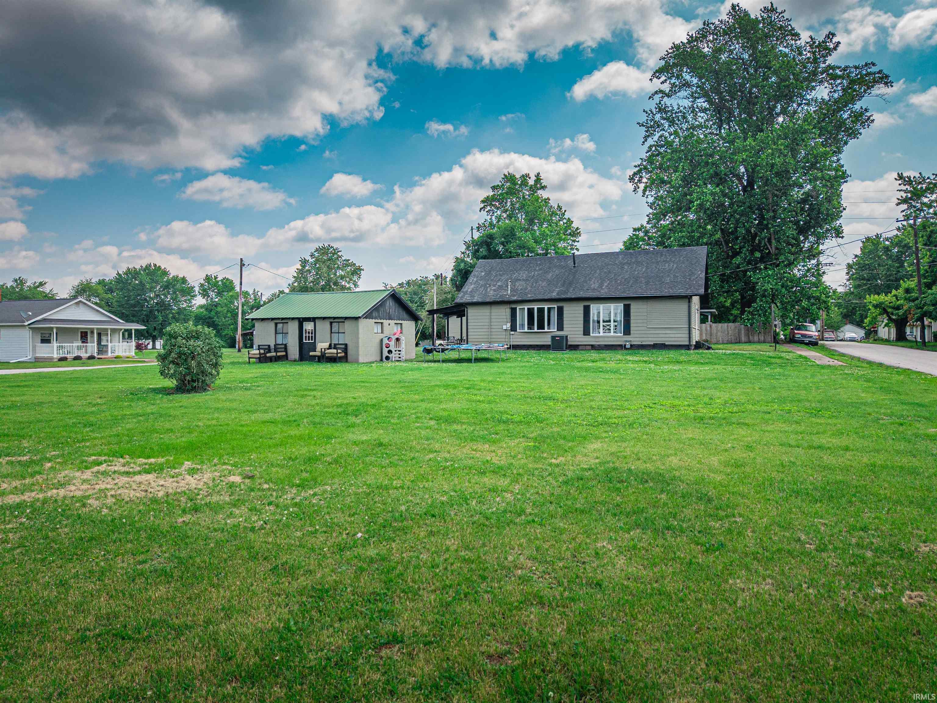 1005 East Porter Street Winslow, IN 47598 - Photo 6 of 34