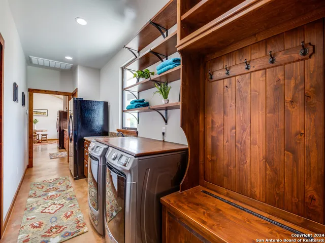 $1,330,000 | 932 Tea Cup Drive, Junction, TX 76849