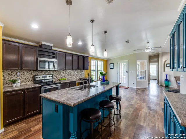 $1,330,000 | 932 Tea Cup Drive, Junction, TX 76849