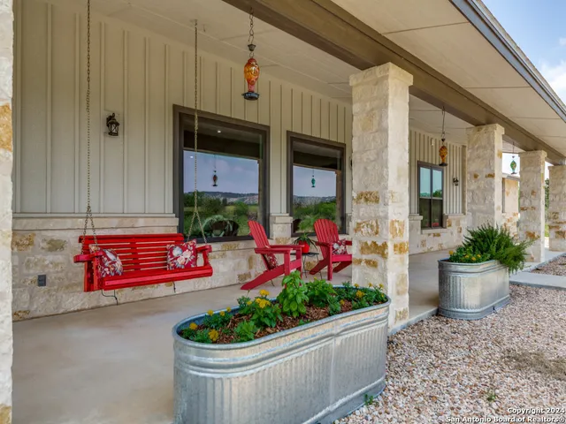 $1,330,000 | 932 Tea Cup Drive, Junction, TX 76849