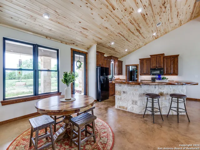 $1,330,000 | 932 Tea Cup Drive, Junction, TX 76849