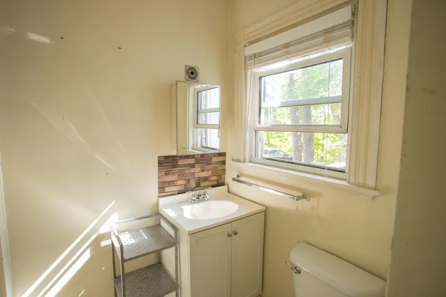 $195,000 | 104 3rd Street, Bangor, ME 04401