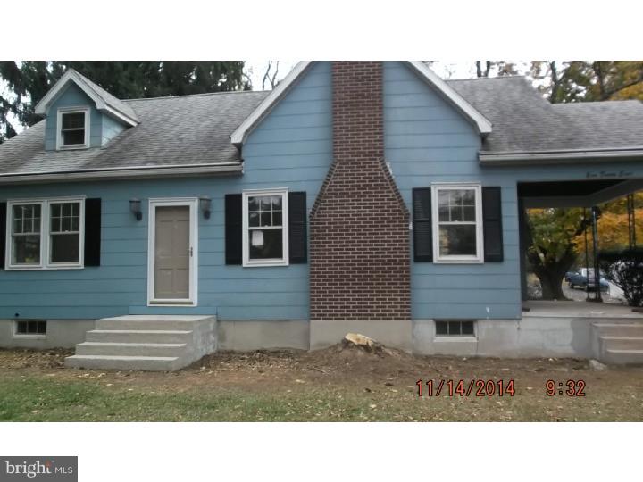 928 East Macada Road Bethlehem, PA 18017 - Photo 1 of 17 Exterior Front