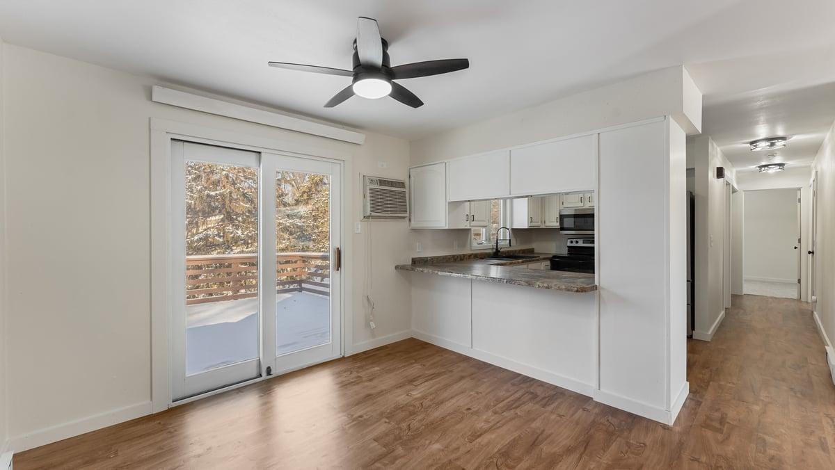 829 Pleasantview Drive Southeast Willmar, MN 56201 - Photo 9 of 28