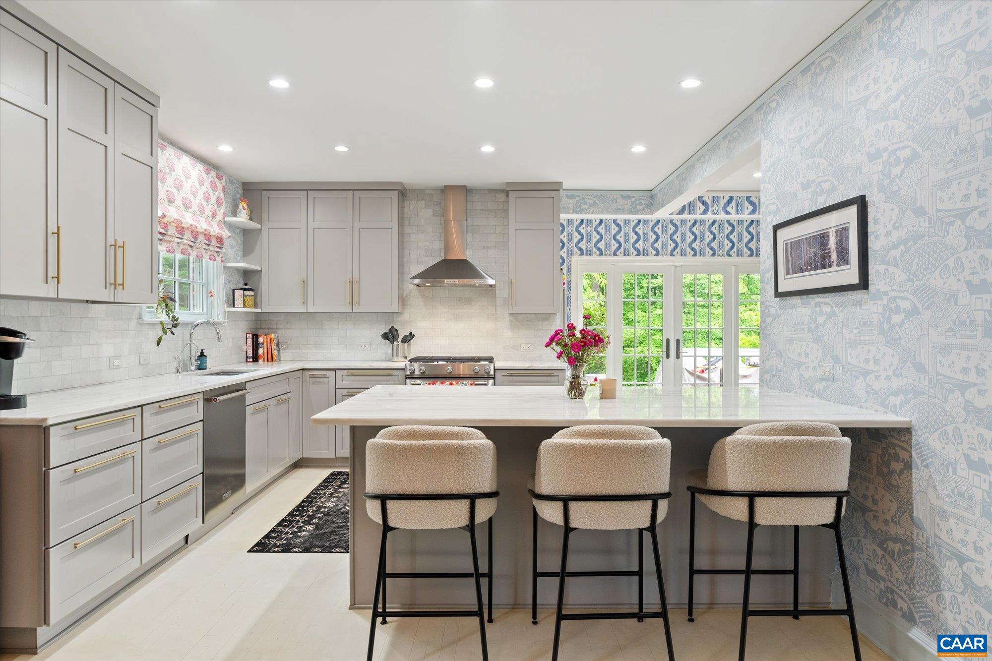 1627 Oxford Road Charlottesville, VA 22903 - Photo 13 of 35
