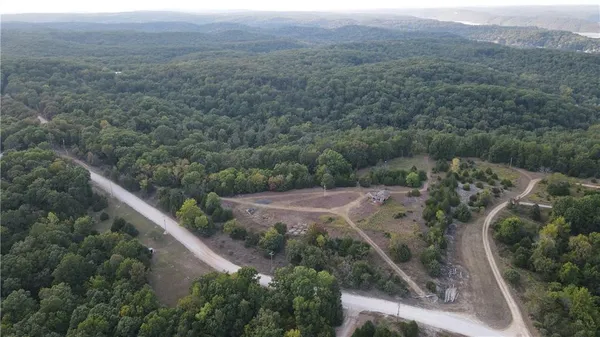 $399,000 | Brown Bend Road, Edwards, MO 65326