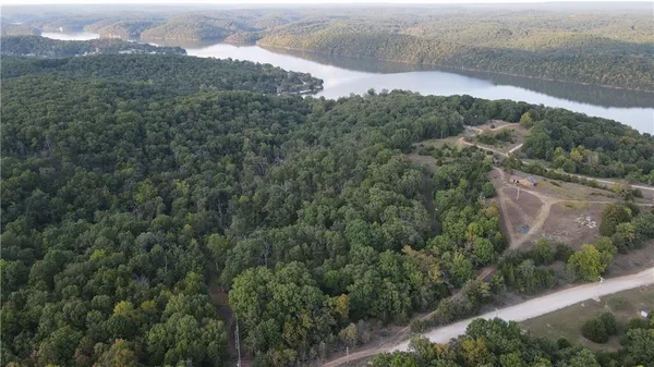 $399,000 | Brown Bend Road, Edwards, MO 65326