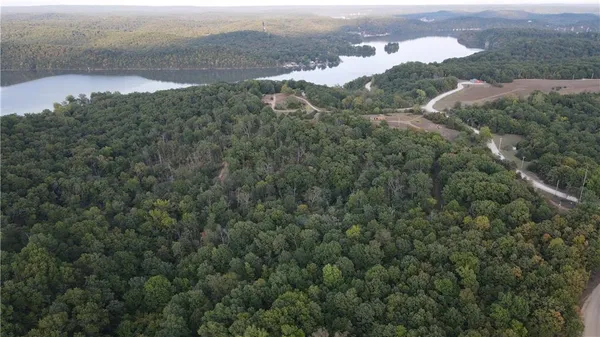 $399,000 | Brown Bend Road, Edwards, MO 65326