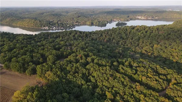 $399,000 | Brown Bend Road, Edwards, MO 65326