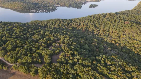 $399,000 | Brown Bend Road, Edwards, MO 65326