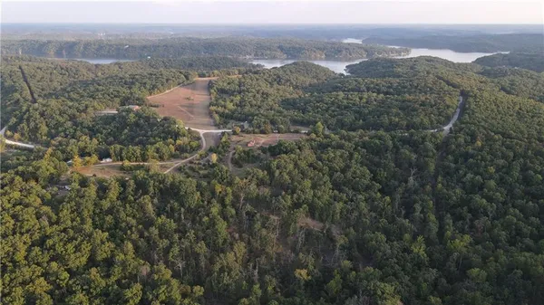 $399,000 | Brown Bend Road, Edwards, MO 65326