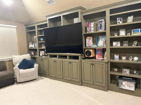 $499,000 | 2200 Herons Nest Drive, Granbury, TX 76048