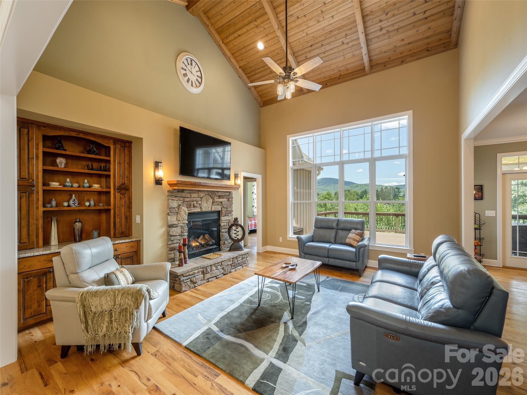 167 Tatham Road Hendersonville, NC 28792 - Photo 8 of 48