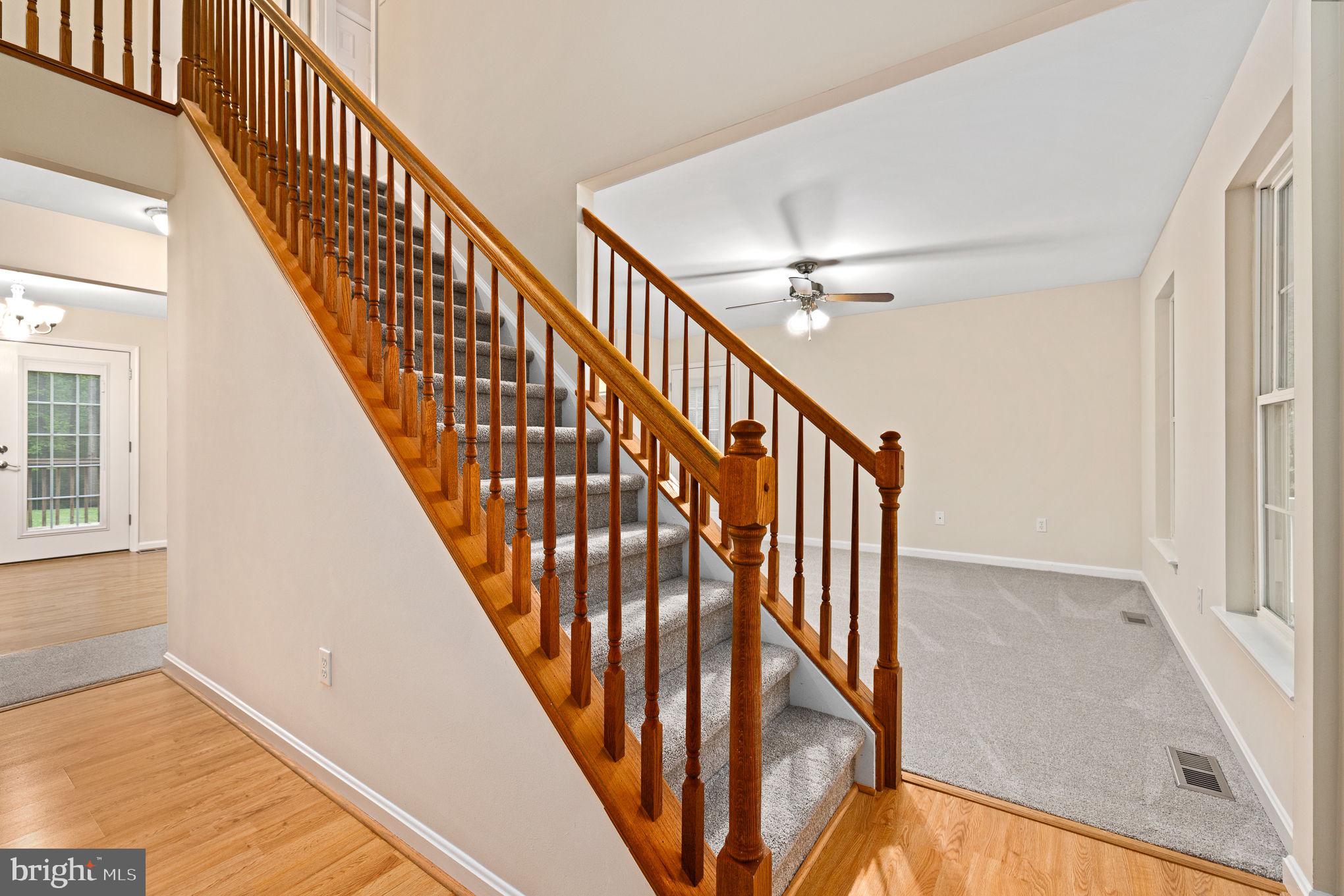 11020 Edenton Road Partlow, VA 22534 - Photo 4 of 33 Foyer