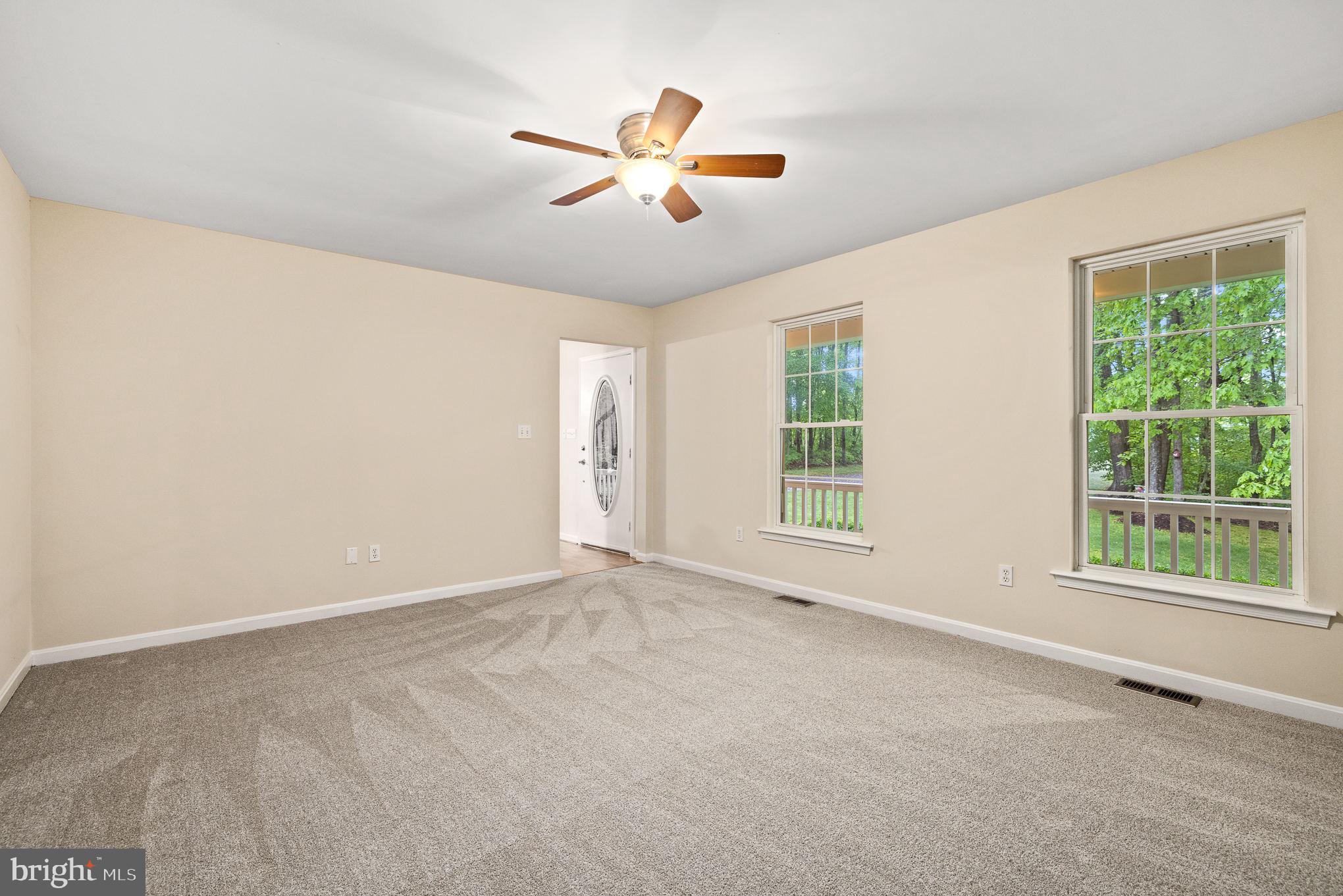 11020 Edenton Road Partlow, VA 22534 - Photo 6 of 33 Living Room