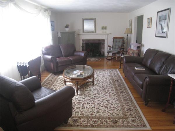 12 Brooks Road Sudbury, MA 01776 - Photo 3 of 25 Gallery Image 3