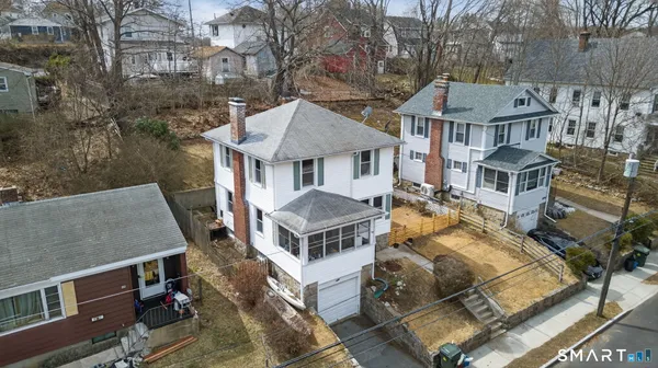 $309,000 | 120 Norwood Avenue, New London, CT 06320