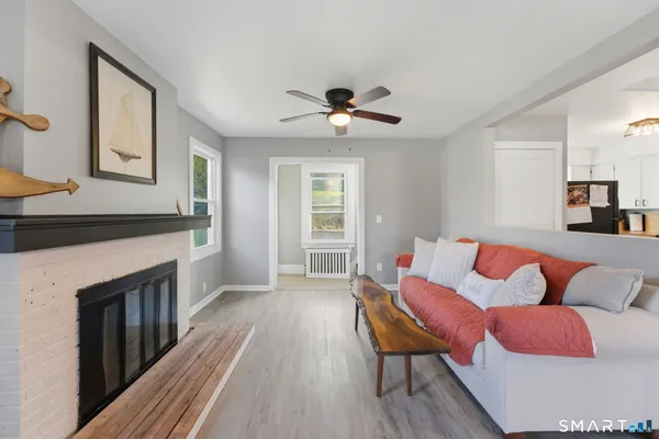 $309,000 | 120 Norwood Avenue, New London, CT 06320
