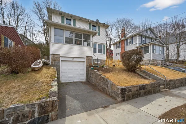 $309,000 | 120 Norwood Avenue, New London, CT 06320