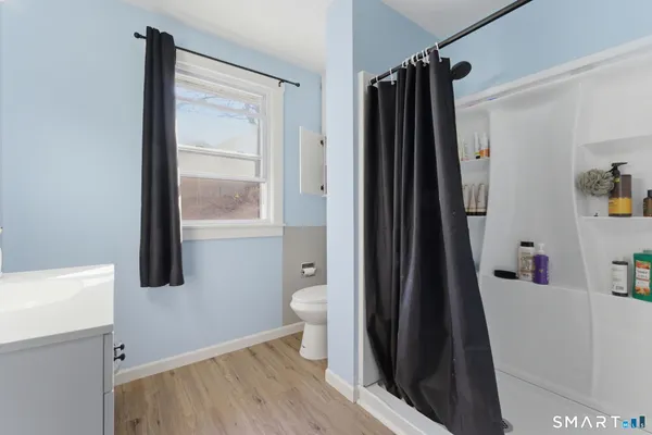 $309,000 | 120 Norwood Avenue, New London, CT 06320