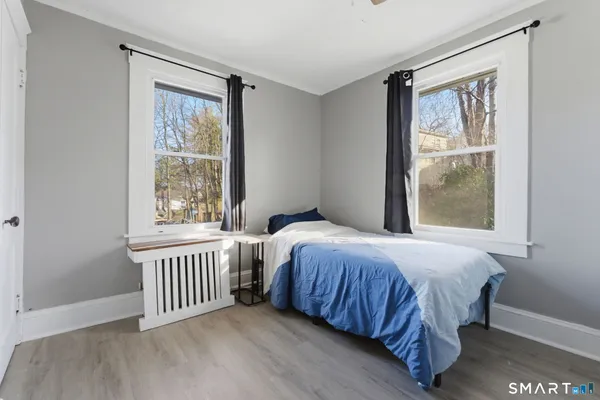 $309,000 | 120 Norwood Avenue, New London, CT 06320