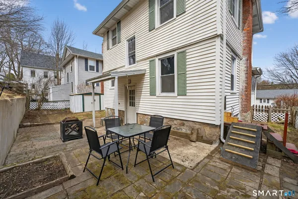 $309,000 | 120 Norwood Avenue, New London, CT 06320