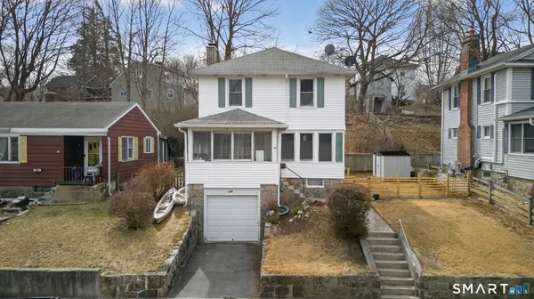 $309,000 | 120 Norwood Avenue, New London, CT 06320