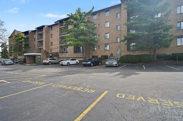 $145,000 | 3004 Glenmore Avenue, Unit 205, Cincinnati, OH 45238