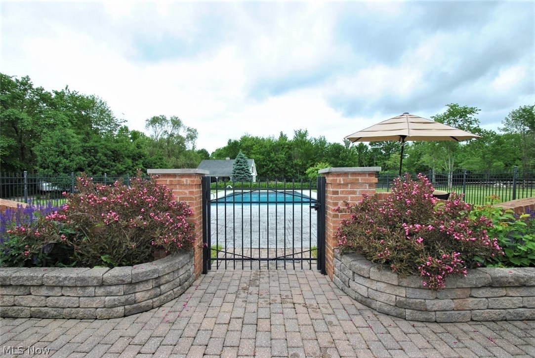 7714 Bainbridge Road Bainbridge, OH 44023 - Photo 17 of 34 Gated Pool Area
