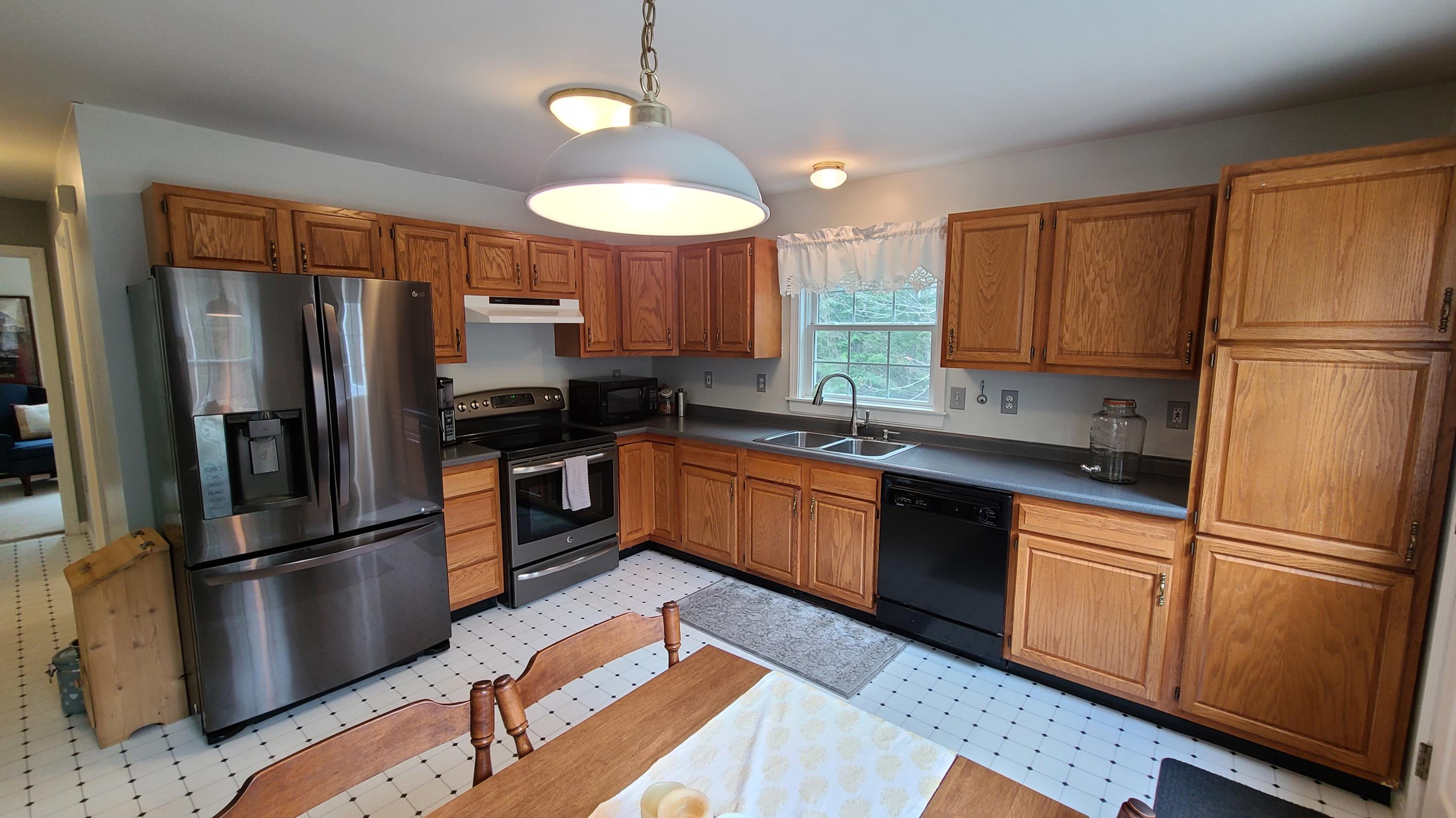 12 True Road Lincolnville, ME 04849 - Photo 2 of 19 Kitchen