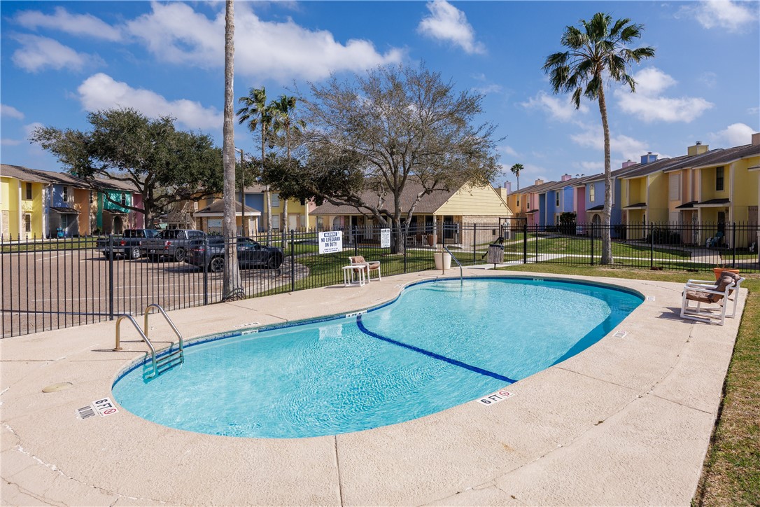 6702 Everhart Road, Unit R104 Corpus Christi, TX 78413 - Photo 29 of 33