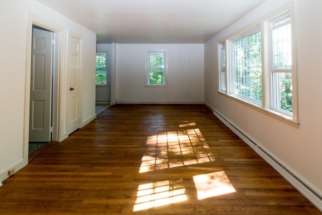 28 Old Coach Road Sudbury, MA 01776 - Photo 18 of 26 Gallery Image 18