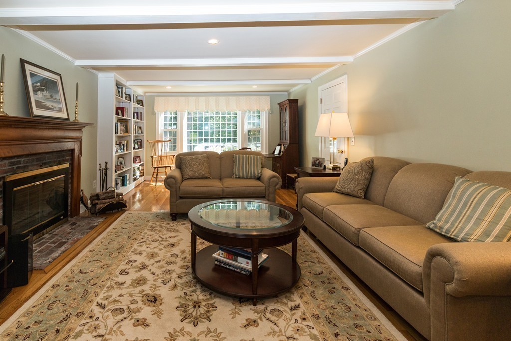 28 Old Coach Road Sudbury, MA 01776 - Photo 5 of 26 Gallery Image 5
