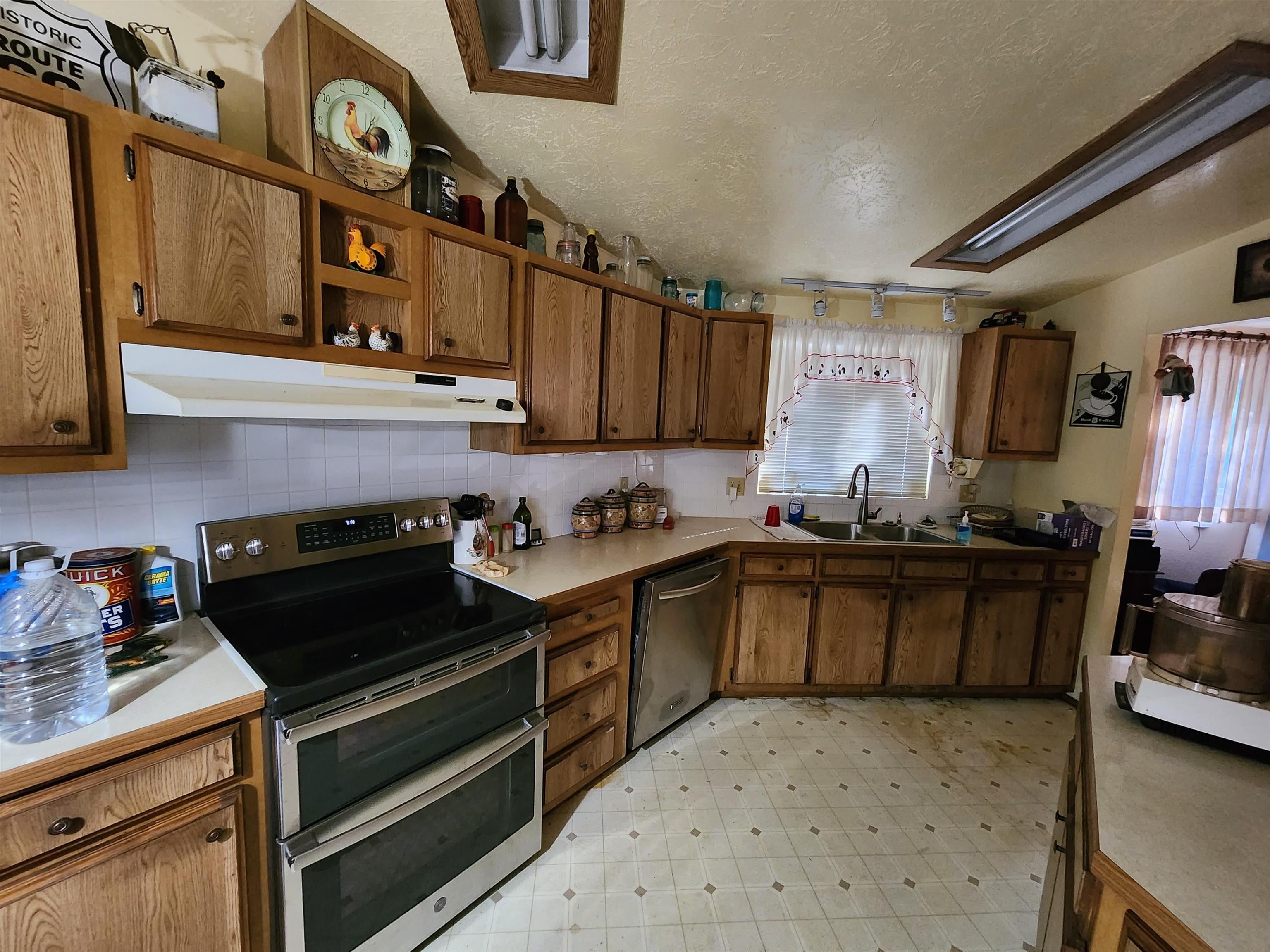 1616 Spring Meadows Road McCloud, CA 96057 - Photo 22 of 27 Gallery Image 22