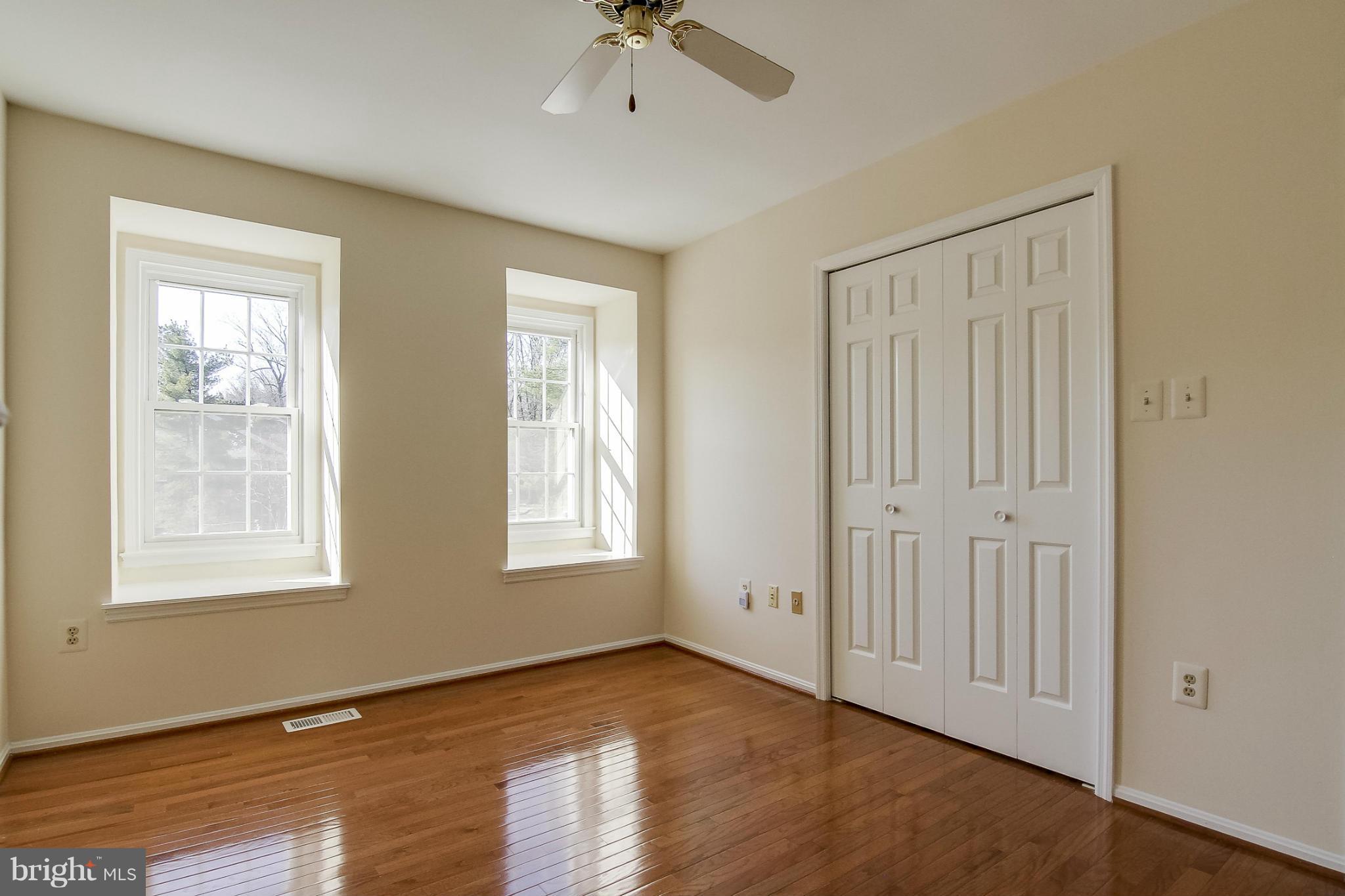4815 Carriagepark Road Fairfax, VA 22032 - Photo 21 of 30 Bedroom