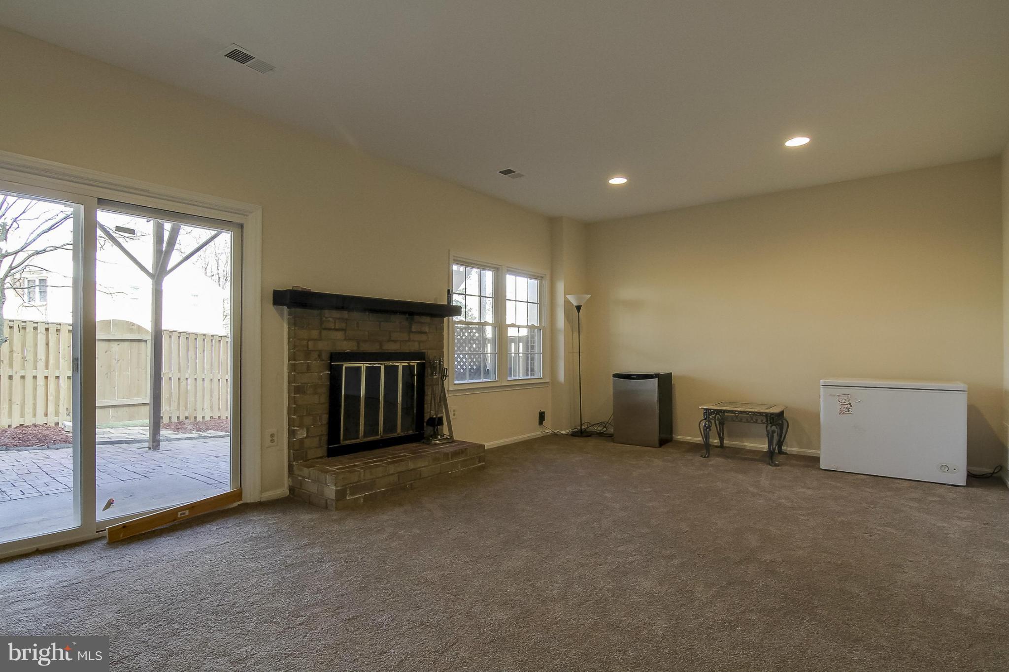 4815 Carriagepark Road Fairfax, VA 22032 - Photo 23 of 30 Recreation Room