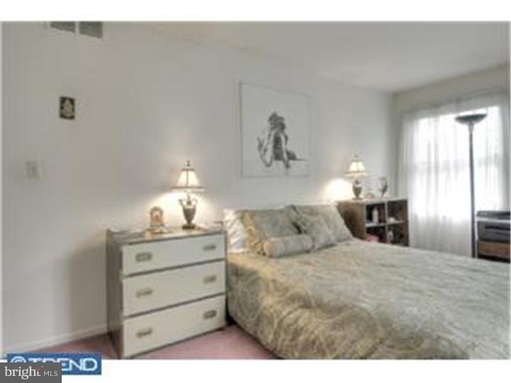893 Heritage Road Moorestown, NJ 08057 - Photo 16 of 25 Bedroom 3