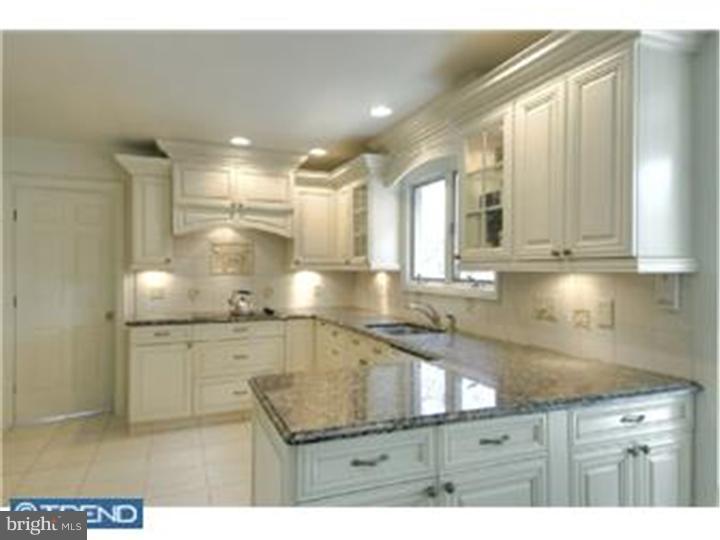 893 Heritage Road Moorestown, NJ 08057 - Photo 21 of 25 Kitchen