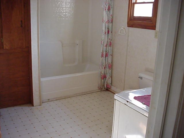 29 Sunset Cove Road Abbeville, SC 29620 - Photo 8 of 9 Gallery Image 8
