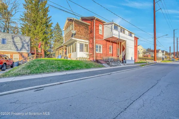 $650,000 | 714 Smith Street, Dunmore, PA 18512