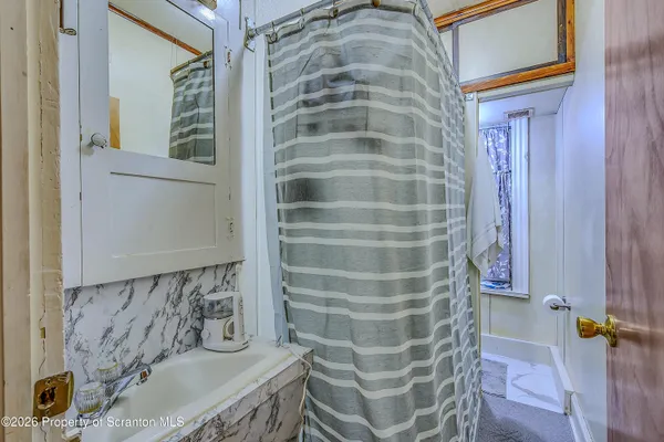 $650,000 | 714 Smith Street, Dunmore, PA 18512