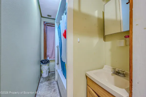 $650,000 | 714 Smith Street, Dunmore, PA 18512