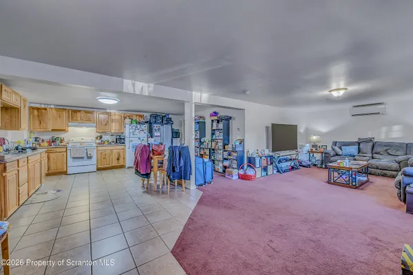 $650,000 | 714 Smith Street, Dunmore, PA 18512