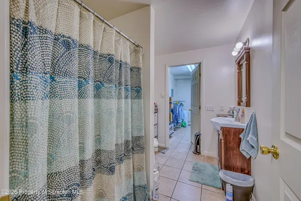 $650,000 | 714 Smith Street, Dunmore, PA 18512